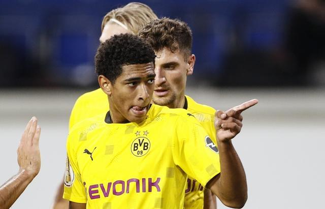 赛对手的比 赛对手的比