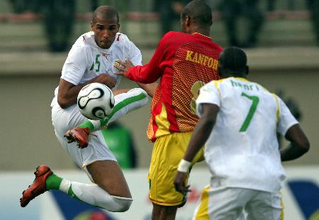 小禁区角时 小禁区角时